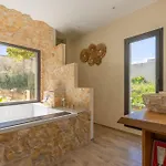Holiday home Maison O Ciucciarella - Climatisee Avec Jacuzzi